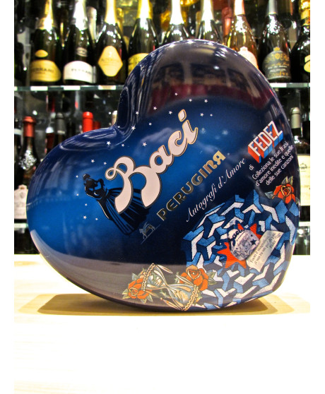 Online sales metal boxes heart-shaped Valentine Baci, at the best price. Shop Perugina packs.