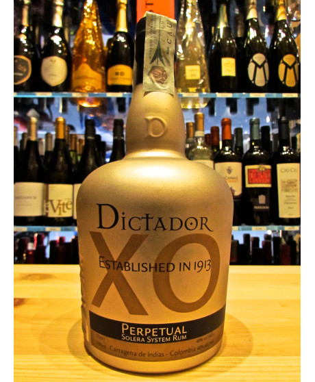 Vendita online Rum Colombiano Dictador XO Perpetual, sistema solera, Colombia. Shop online rum Dictator prezzo Vendita online Rum Colombiano Dictador XO Perpetual, sistema solera, Colombia. Shop online rum Dictator prezzo