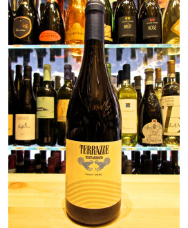 On Line Wine Shop of the Estate Mazzolino, Terrazze Pinot Noir, best price 100% pinot nero Lombardy