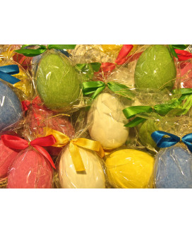 Vendita online uova di gallina confettate Lindt, ripiene di cioccolato fondente. Shop on line ovette di zucchero con uno strato