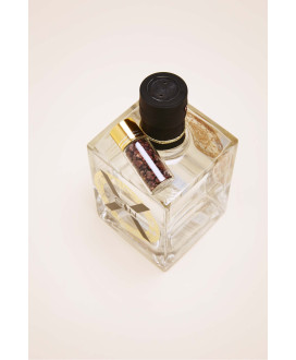 Buy Online X Gin produced in Belgium with the use of juniper berry. Shop online xolato gin with chocolate 