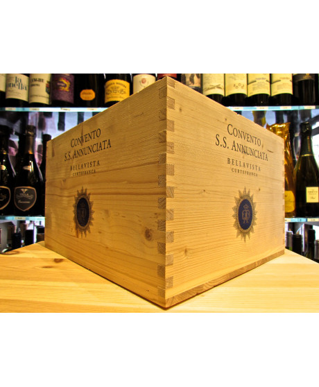 Vendita online cassette di legno per arredare. Cassettine di legno per il vino utillate come complementi d'arredo design. 
