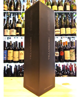 Vendita online Montepulciano d' Abruzzo Villamedoro DOC Magnum. Shop on-line vino rosso abruzzese imbottigliato da Villa Medoro 