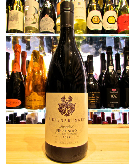 Vini Tiefenbrunner Vendita online Pinot Nero Turmhof al miglior prezzo, enoteca shop on line vini Alto Adige Sudtirol Vini Tiefenbrunner Vendita online Pinot Nero Turmhof al miglior prezzo, enoteca shop on line vini Alto Adige Sudtirol