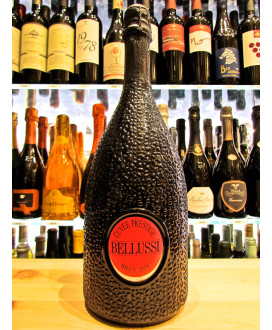 Shop online italian sparkling wine Bellussi Cuvee Prestige Brut. Sales on line 100% pinot noir method charmat.