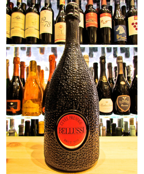 Shop online italian sparkling wine Bellussi Cuvee Prestige Brut. Sales on line 100% pinot noir method charmat. Shop online italian sparkling wine Bellussi Cuvee Prestige Brut. Sales on line 100% pinot noir method charmat.