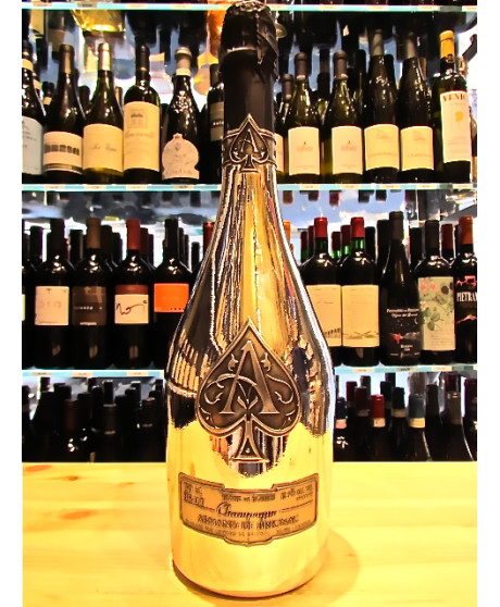 Vendita online Armand De Brignac Blanc de Blancs, uno dei migliori Champagne al mondo! Shop on line e prezzi Armand De Brignac 1