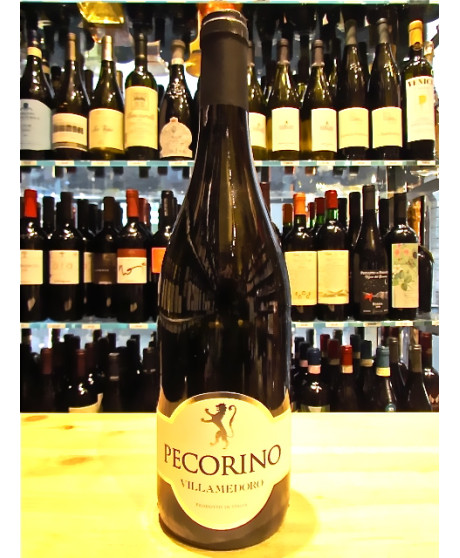 Vendita online Pecorino Colli Aprutini IGT Villamedoro. Shop on line vino bianco abruzzese imbottigliato da Villa Medoro di Fede