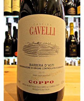 Vendita online vini Cantine Coppo, cascina gavelli Barbera d'Alba senza solfini vini rossi piemontesi di qualità