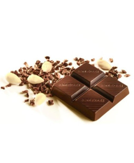 Amedei Quadrotti, cioccolato fondente con ripieno praliné - vendita online tavolette di cioccolata Amedei Toscana