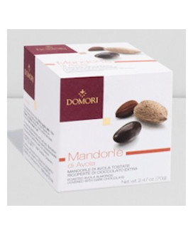 Vendita online Dragées Domori. Shop on line al minor prezzo Dragees ricoperti di cioccolato fondente artigianale Domori. Acquist