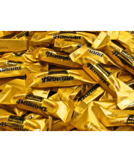 online sale OUR RANGE OF THE BEST CHOCOLATE PERUGINA: KISS, KISS WHITE, AND Grifo Ovette .. BACIO, BACIO PERUGINA, BACIO WHITE,
