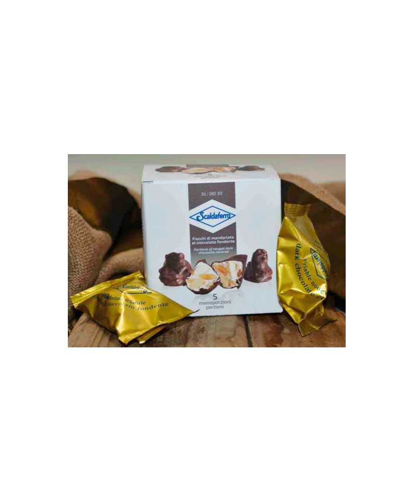 Online sales Scaldaferro nougat, covered in chocolate, nougat Veneto. Shop online bar of nougat brittle sun almonds, covered wit