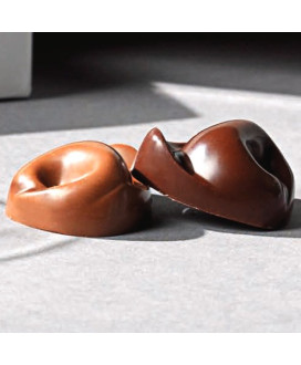 Vendita online Tortellini di cioccolato assortiti Majani di Bologna in Scatole da regalo. Shop on line Cioccolato al latte