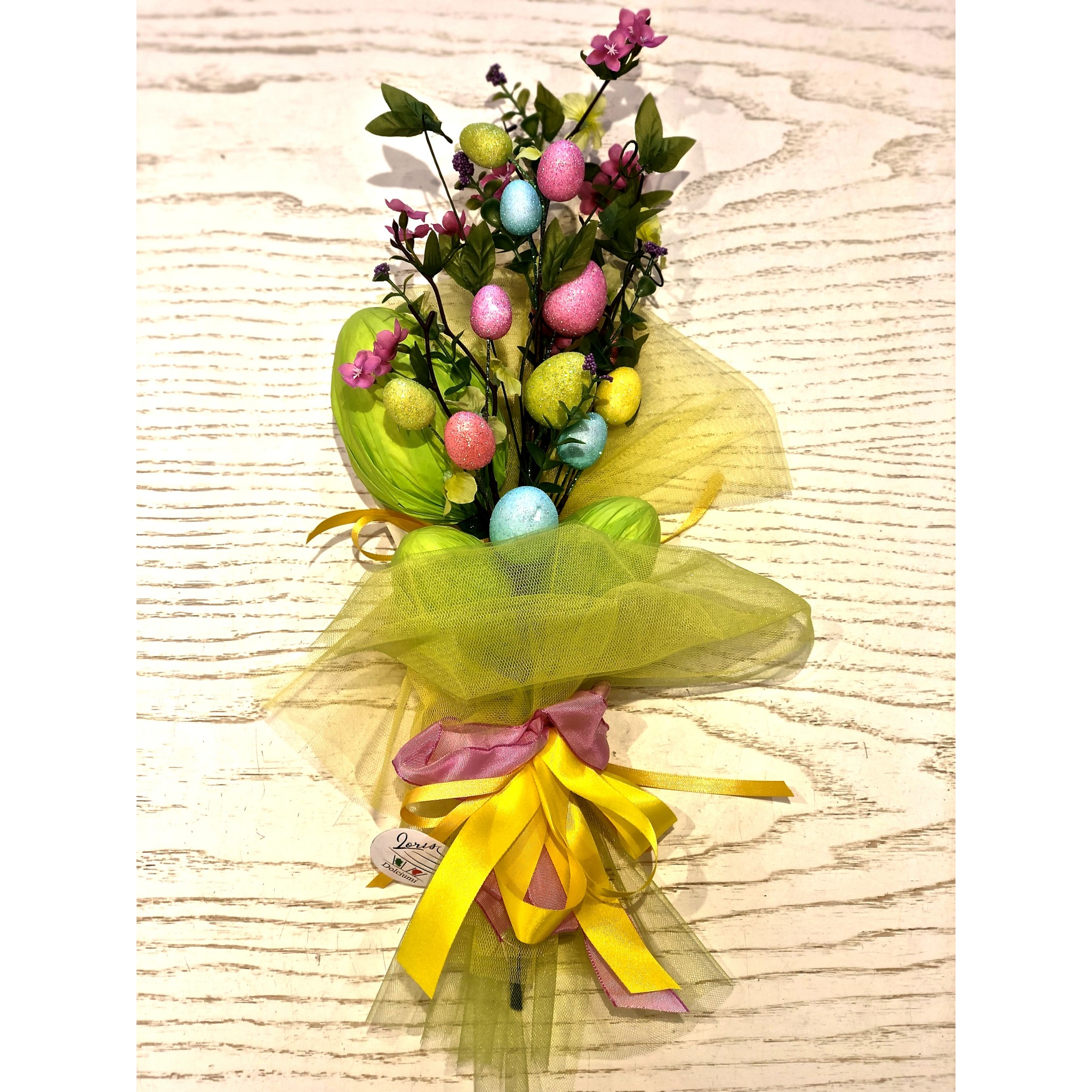 Vendita online Bouquet con fiori finti e uova di cioccolato, prodotto  dolciario prodotto e confezionato da Loris di Lugo, Ravenn