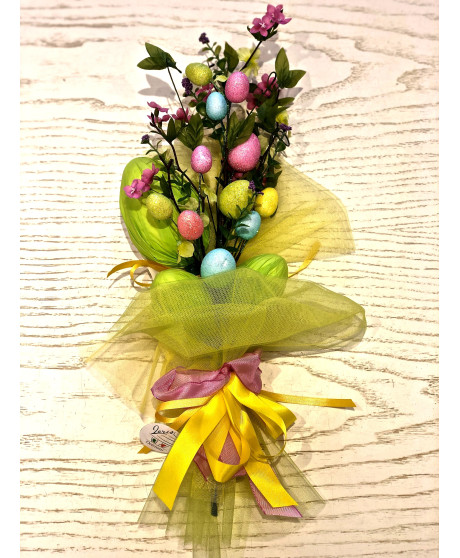 Vendita online Bouquet con fiori finti e uova di cioccolato, prodotto dolciario prodotto e confezionato da Loris di Lugo, Ravenn