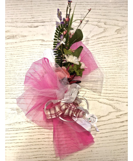 Vendita online Bouquet con fiori finti e uova di cioccolato, prodotto dolciario prodotto e confezionato da Loris di Lugo, Ravenn