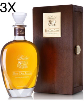 Vendita online Grappa Berta, Bric del Gaian 2006 di moscato invecchiata 8 anni. Prodotta a Frazione Casalotto Mombaruzzo - Asti.