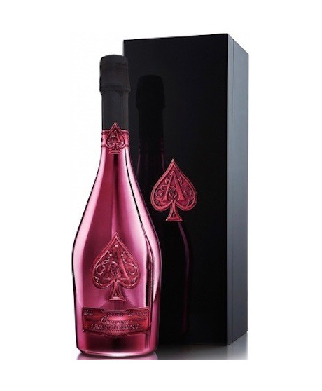 Vendita online Armand De Brignac Demi-Sec, Ace of Spades, novità 2015, bottiglia rosa, prodotto esclusivo. Vendita online Armand De Brignac Demi-Sec, Ace of Spades, novità 2015, bottiglia rosa, prodotto esclusivo.