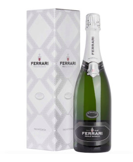Online sale Ferrari Perlè Bianco. Shop online Ferrari Perlè Bianco Italian Trento Doc, sparkling wine from Italy Trentino