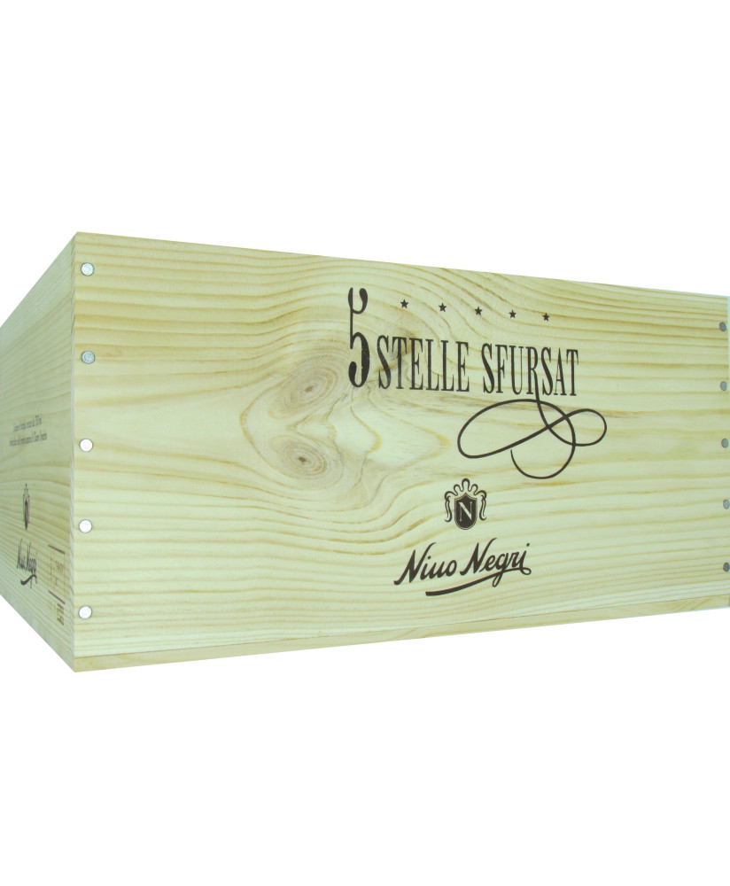 Vendita online cassette di legno per arredare. Cassettine di legno per il vino utillate come complementi d'arredo design.