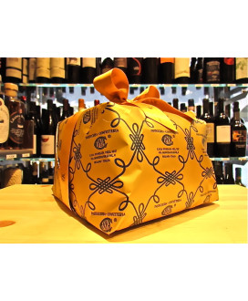 Online sales packaging Christmas 2013 with French Champagne, panettone craft from old bakery Cova (Typical Christmas Cake) in vi