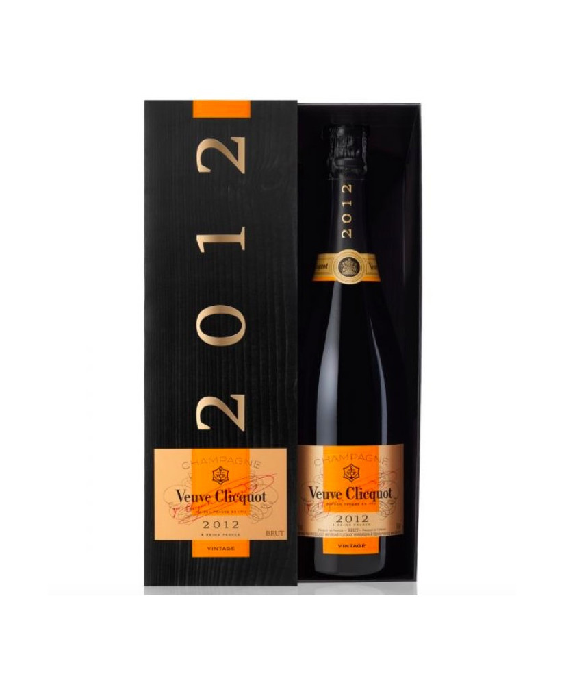 Veuve Clicquot - Cuvee Saint Petersbourg - Champagne AOC - Coffret - 75cl