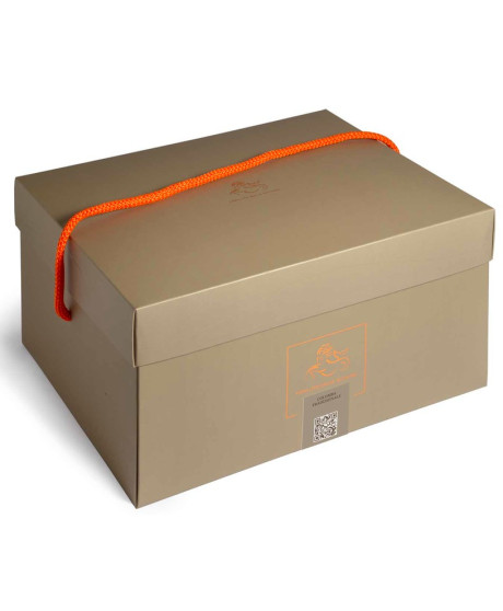 Posillipo - Dolce Officina - Traditional Easter cake - Online shop posillipo craft-made classic colomba sale Posillipo - Dolce Officina - Traditional Easter cake - Online shop posillipo craft-made classic colomba sale