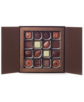Amedei - Assorted Pralines - 16 Gold - 165g