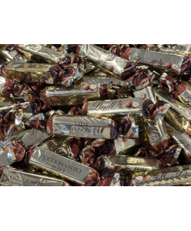 Lindt - Bastoncino di Cioccolato al latte e nocciole