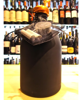 Vendita online Lambrusco delle Cantine Ceci - TO YOU (A TE) - Bolle di Lambrusco Rosso, con originale bottiglia a lavagna, gesse
