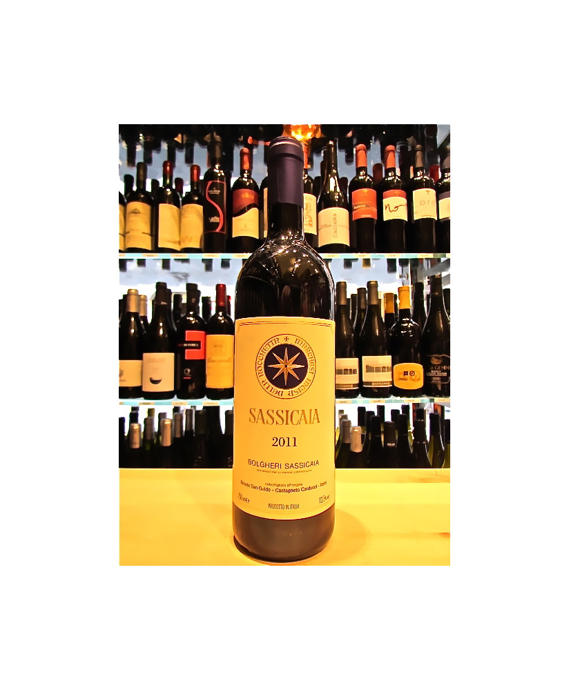 Vendita online Sassicaia 2011 a €115,00 Tenuta San Guido - Bolgheri - Castagneto Carducci.  Shop on line a prezzi da ingrosso, m
