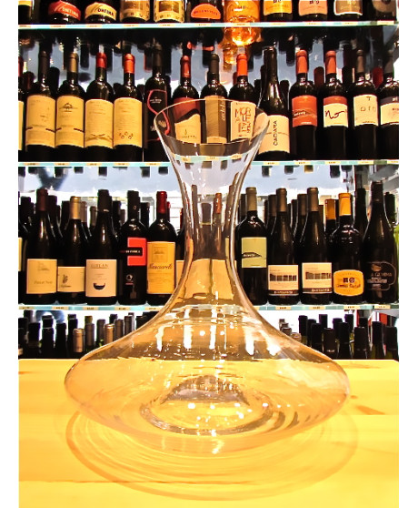 Buy online Decanter Magnum Zafferano, shop on line decanter for wine. Wineshop on line and price wine and accessories for wine. 