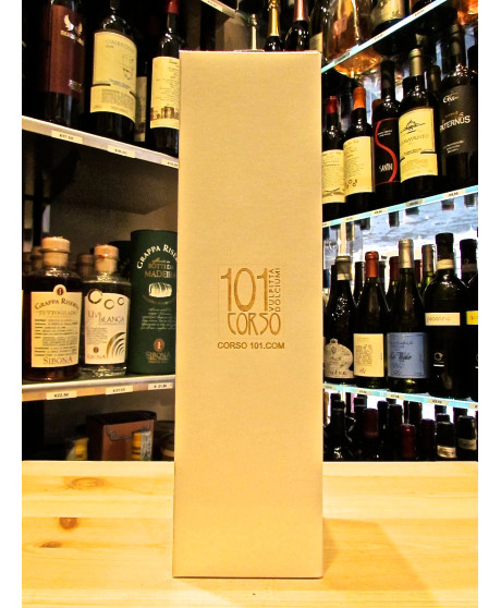 Online sales windowed gift boxes for bottles and closed. Shop online gift ideas corporate elegant gift boxes for Christmas. Best