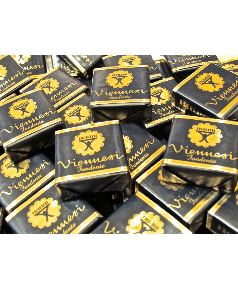Vendita online Wafers Babbi Viennesi Fondenti ricoperti di cioccolato fondente. Shop on line Viennesi Babbi con crema fondente.